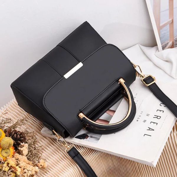 Sac Cabas Compact au Design Épuré