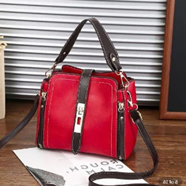 Sac Seau Compact en Similicuir