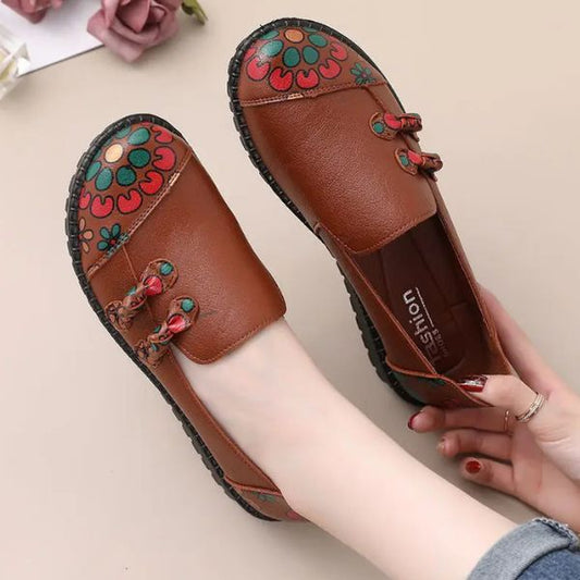 Mocassins Vintage en Cuir avec Détails Floraux