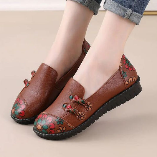 Mocassins Vintage en Cuir avec Détails Floraux